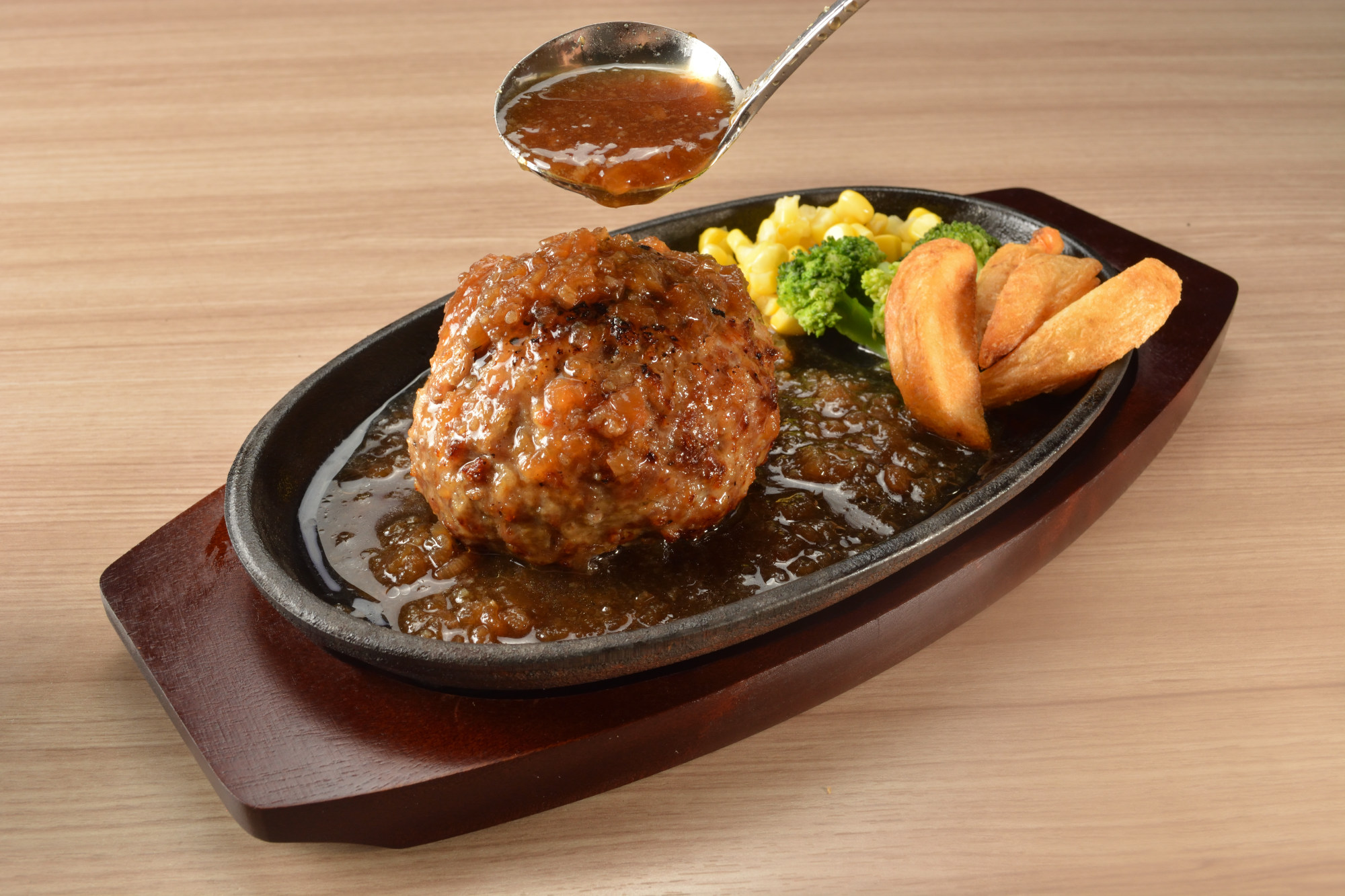 黄金比合挽ハンバーグ